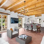 Awesome In Holiday home *